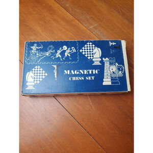 Vintage Magnetic Chess Set, Travel Sized